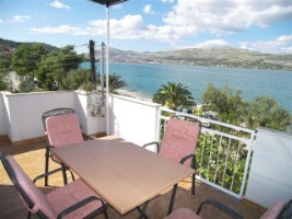 TERRACE WITH SEA VIEWS